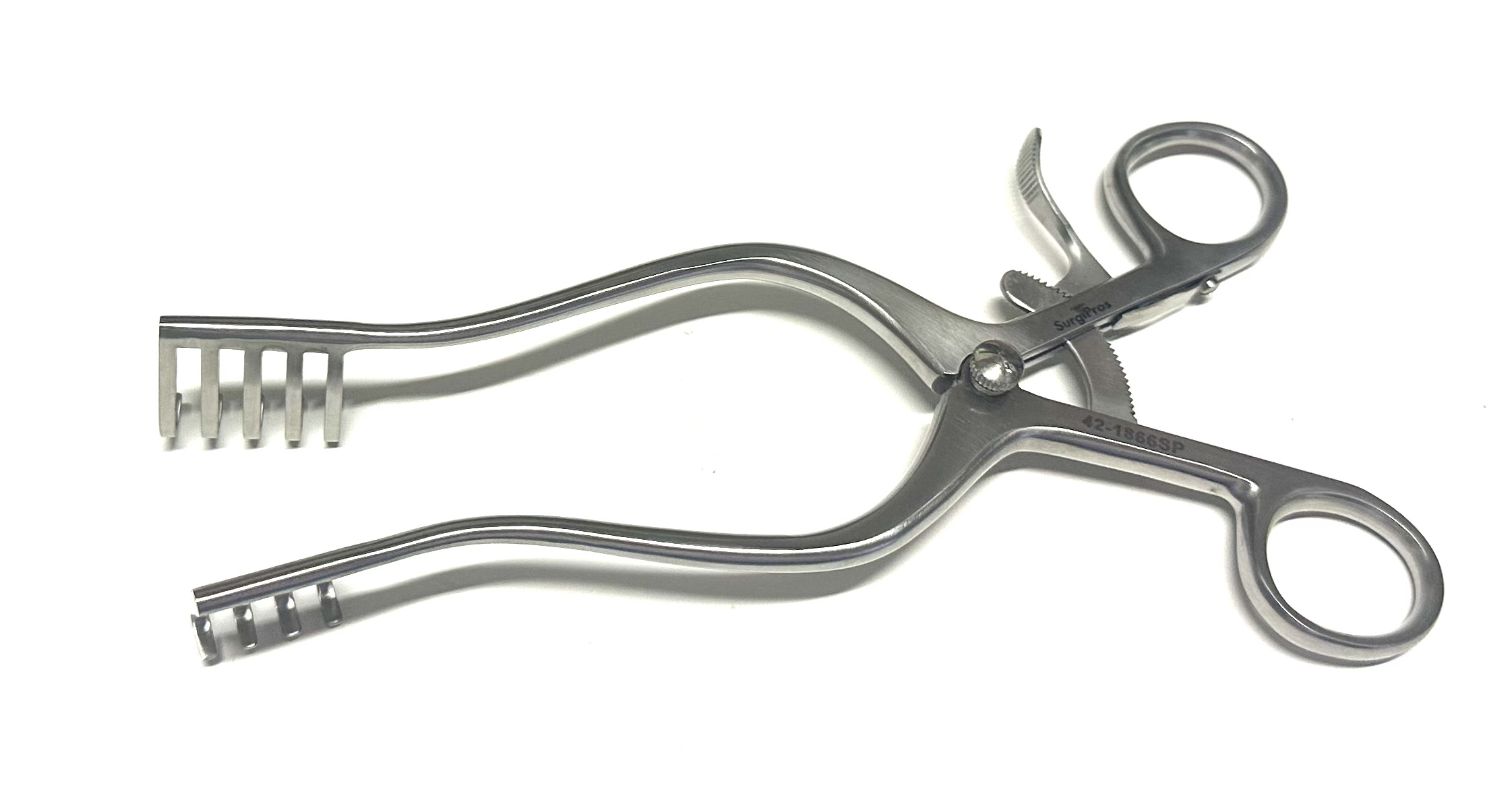 TRAVERS RETRACTOR